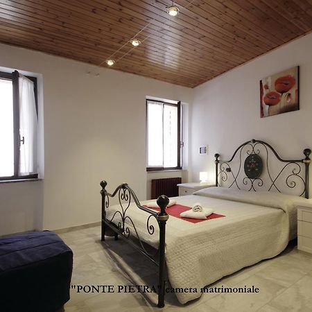 Residenza Anna Apartment เวโรนา ภายนอก รูปภาพ