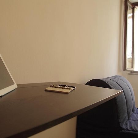 Residenza Anna Apartment เวโรนา ภายนอก รูปภาพ