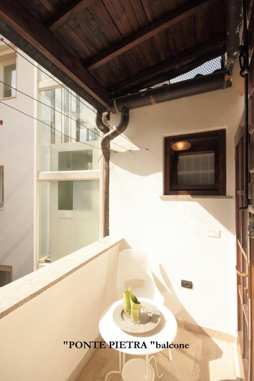Residenza Anna Apartment เวโรนา ภายนอก รูปภาพ