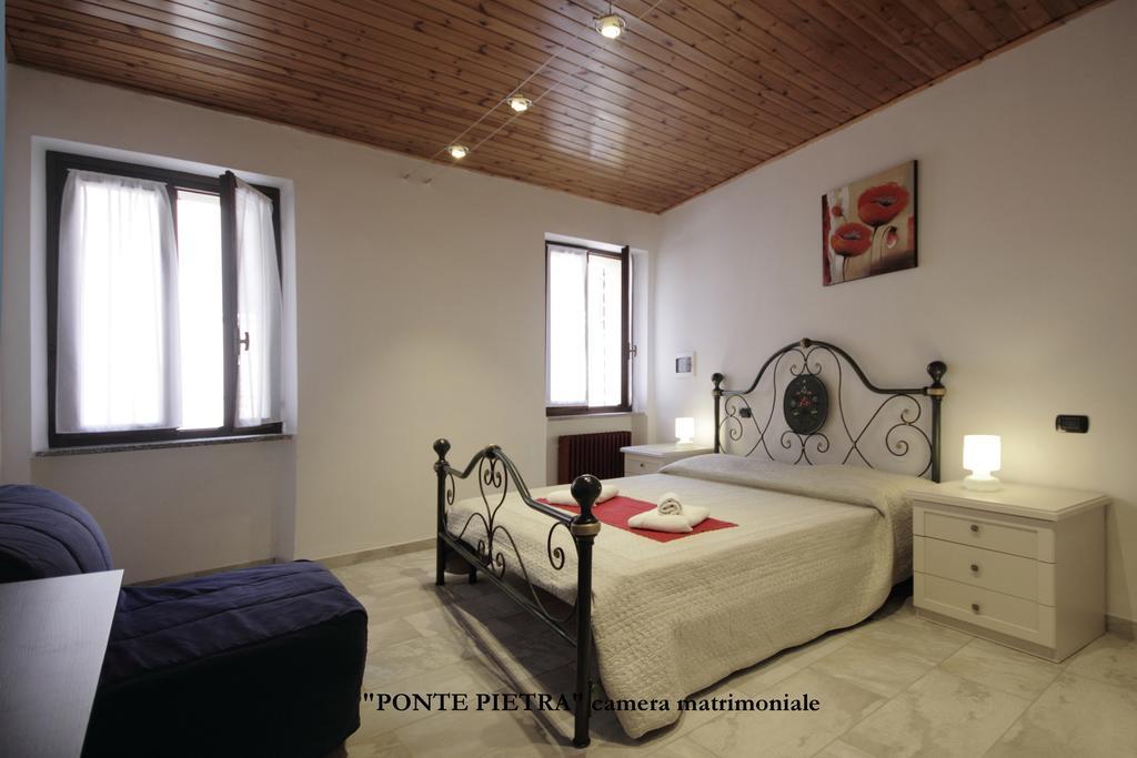 Residenza Anna Apartment เวโรนา ภายนอก รูปภาพ